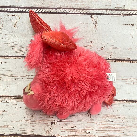 DESPICABLE ME Minion Mayhem Female Kyle Plush - Picture 3 of 9